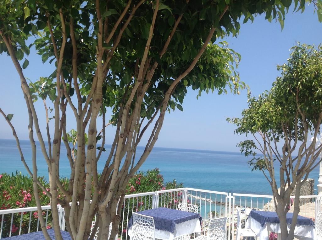 Hotel Valemare Tropea Zewnętrze zdjęcie